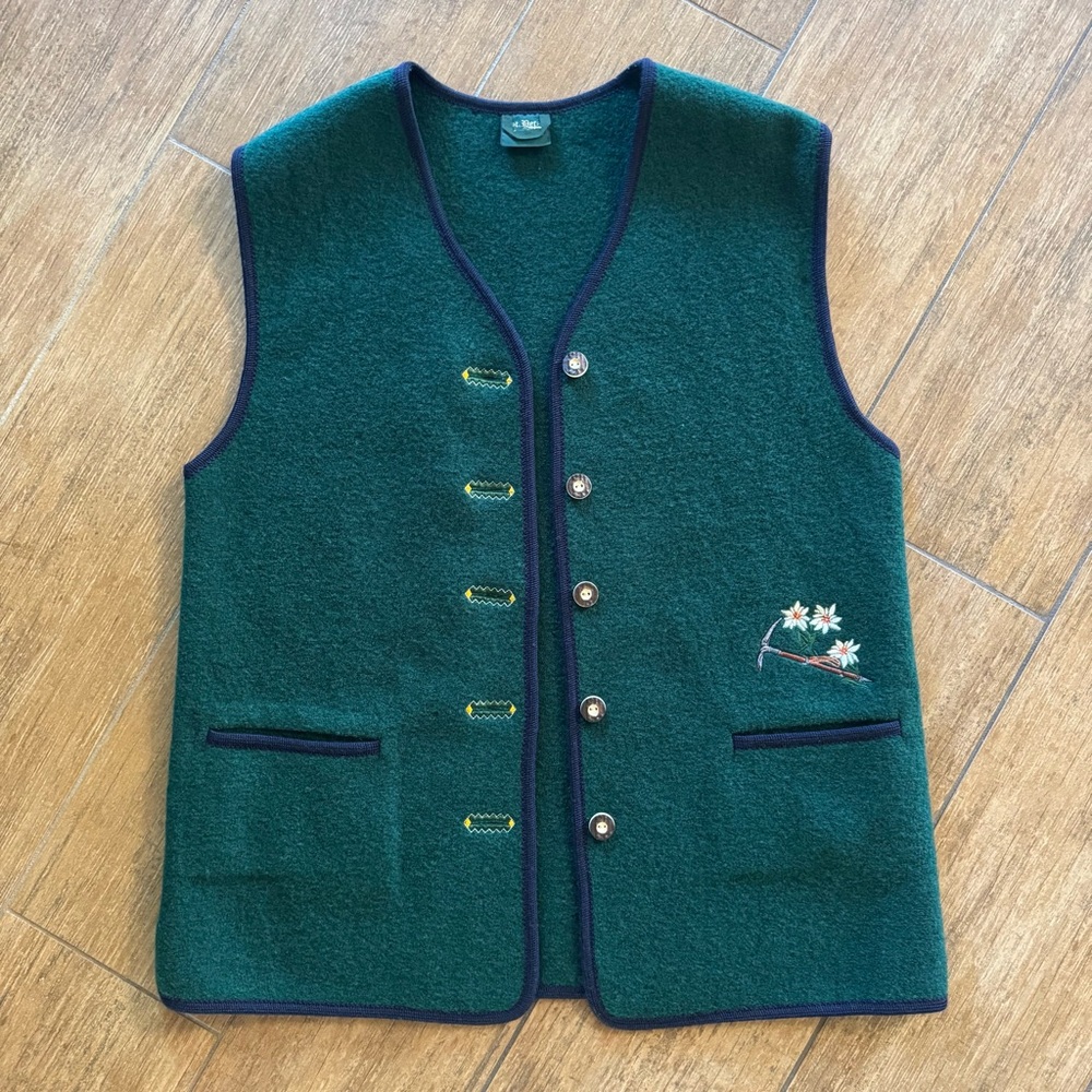 St. Peter Trachten Traditional Trachtenweste vest from Black Forest Germany Sz44